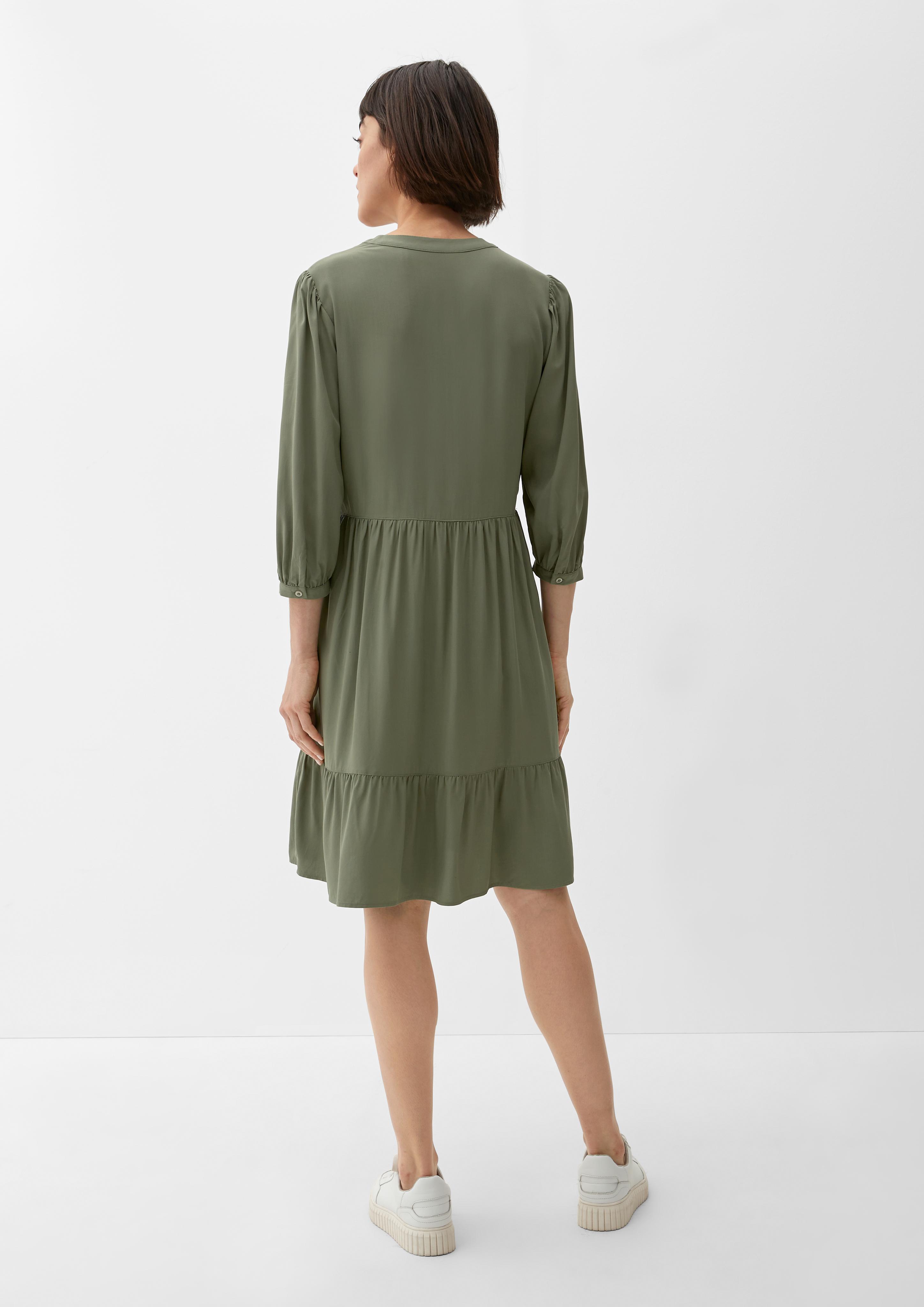 Volantkleid aus Viskose  2132624-7928