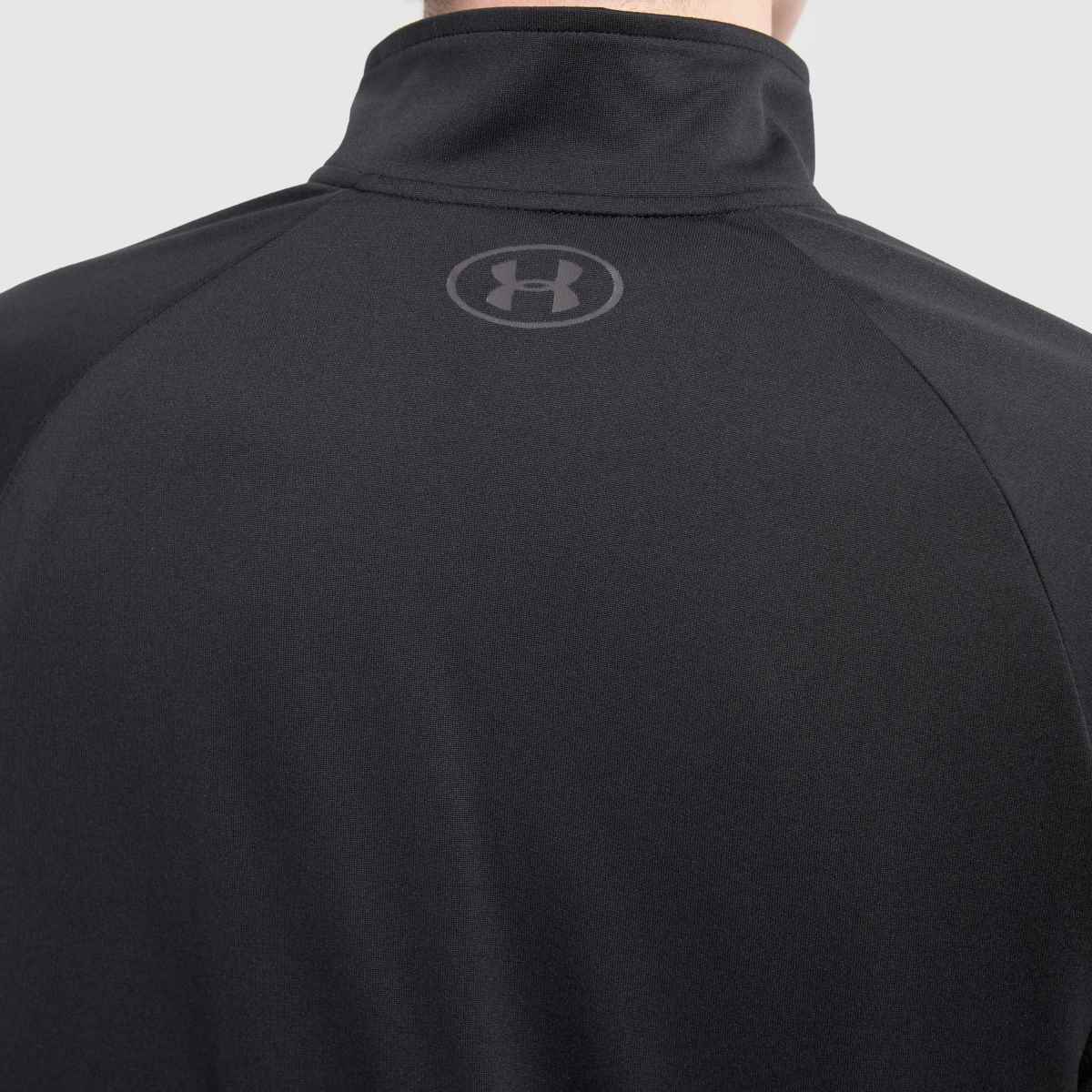 Under Armour – Svarta tech-tröjor med 1/2 dragkedja och ventilation