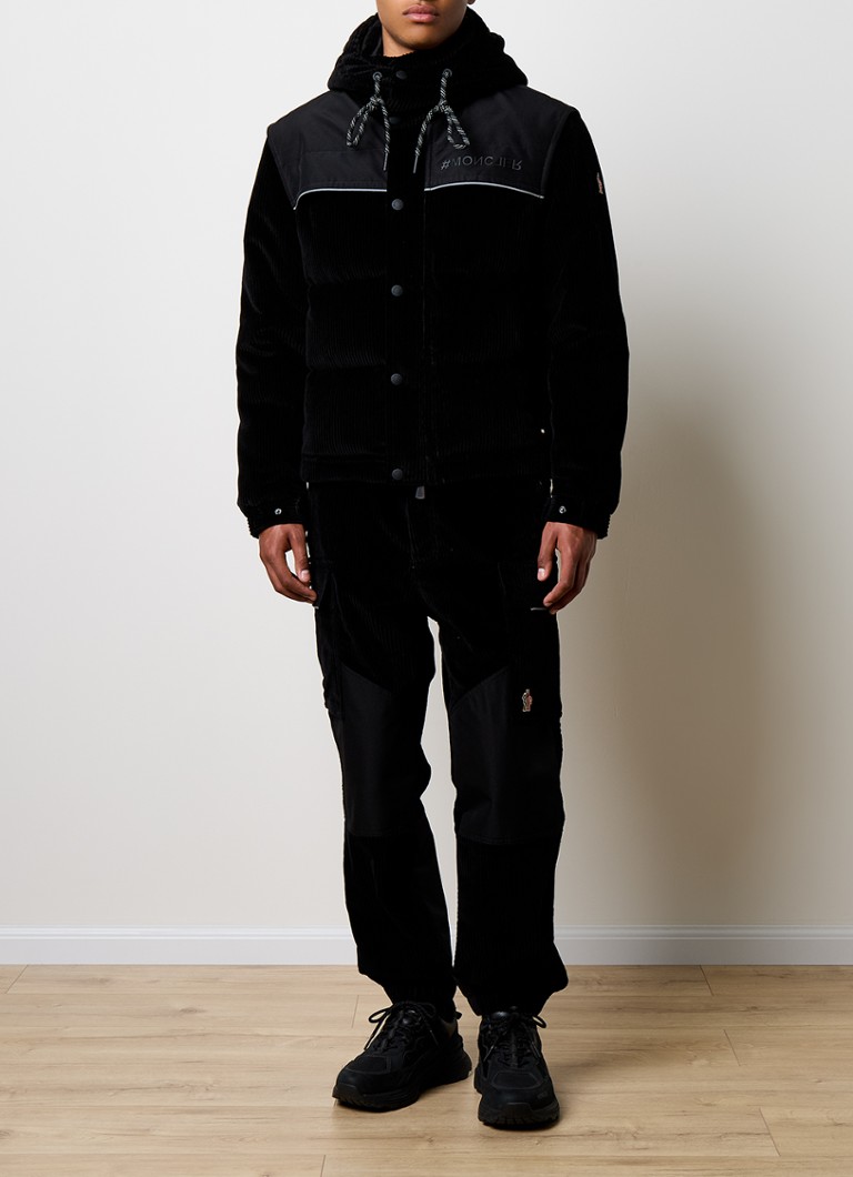 Pantaloni cargo Moncler Slim Fit cu logo brodat