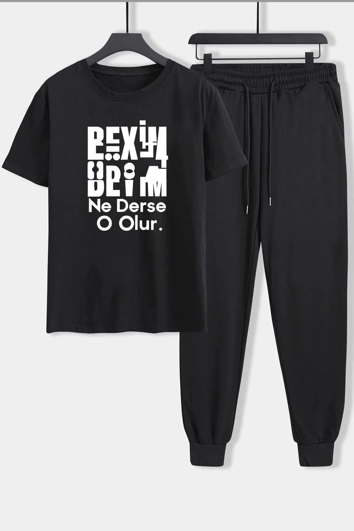 uyguntarz  Zweiteiliges Unisex-Trainingsanzug-Set „Whatever My Master Says Goes“.