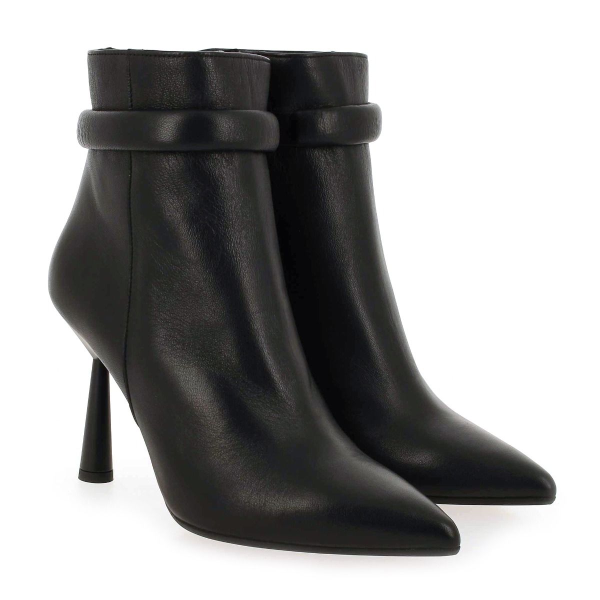 Chantal 1962  1859 - noir