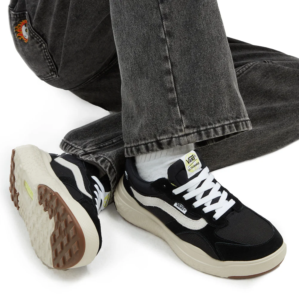 Vans Ultrarange Neo VR3 VN000BCEBA21 / schwarz