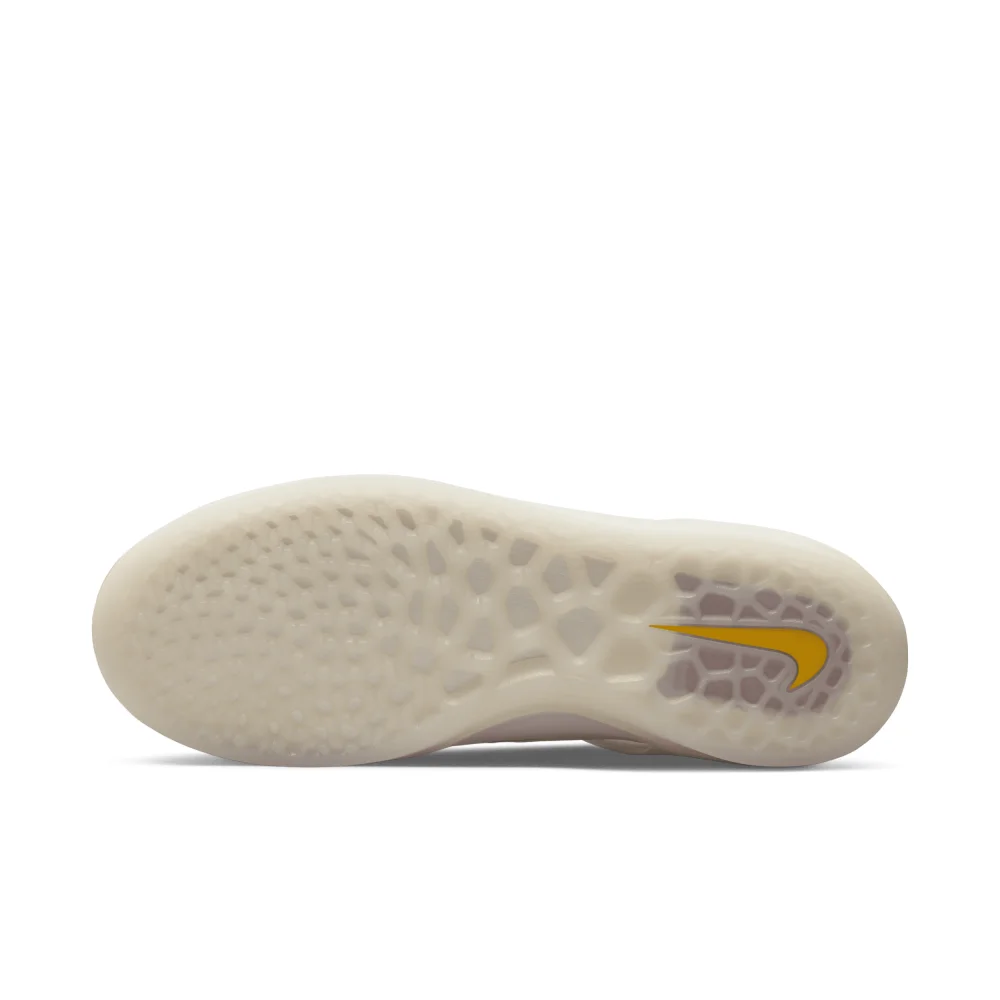 Nike Nyjah SB 3 Premium DO9403-100 / weiss