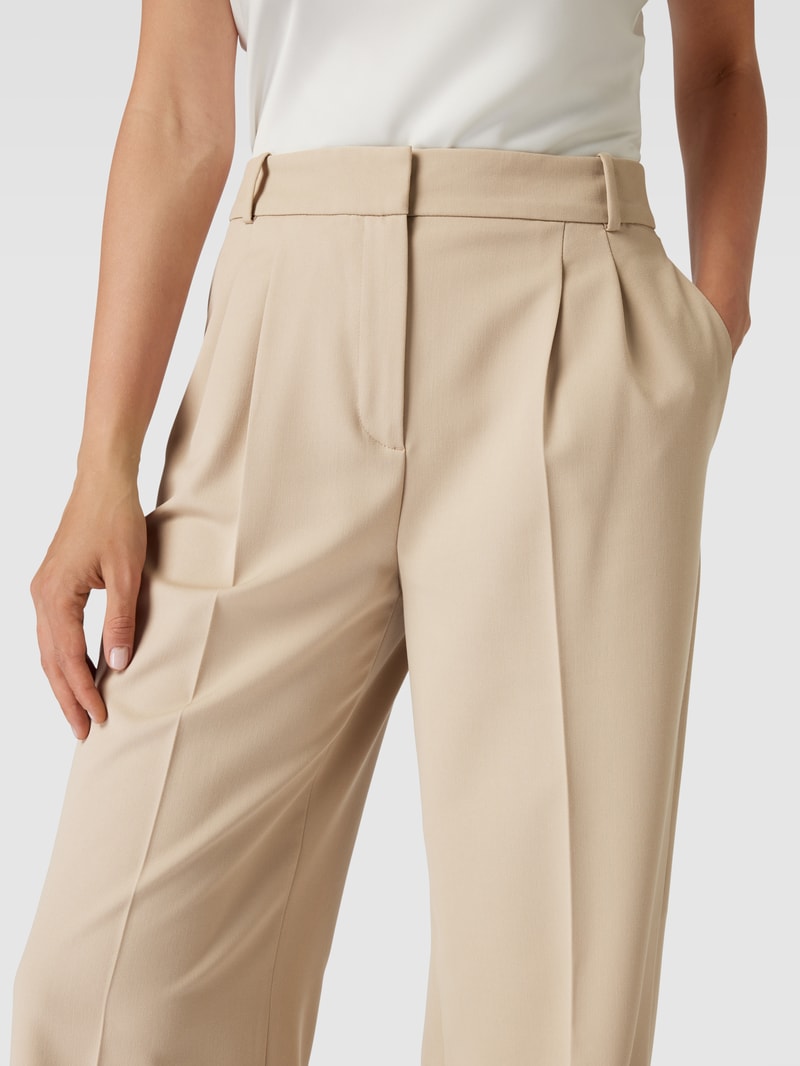 Loose Fit Stoffhose mit Viskose-Anteil in schlamm