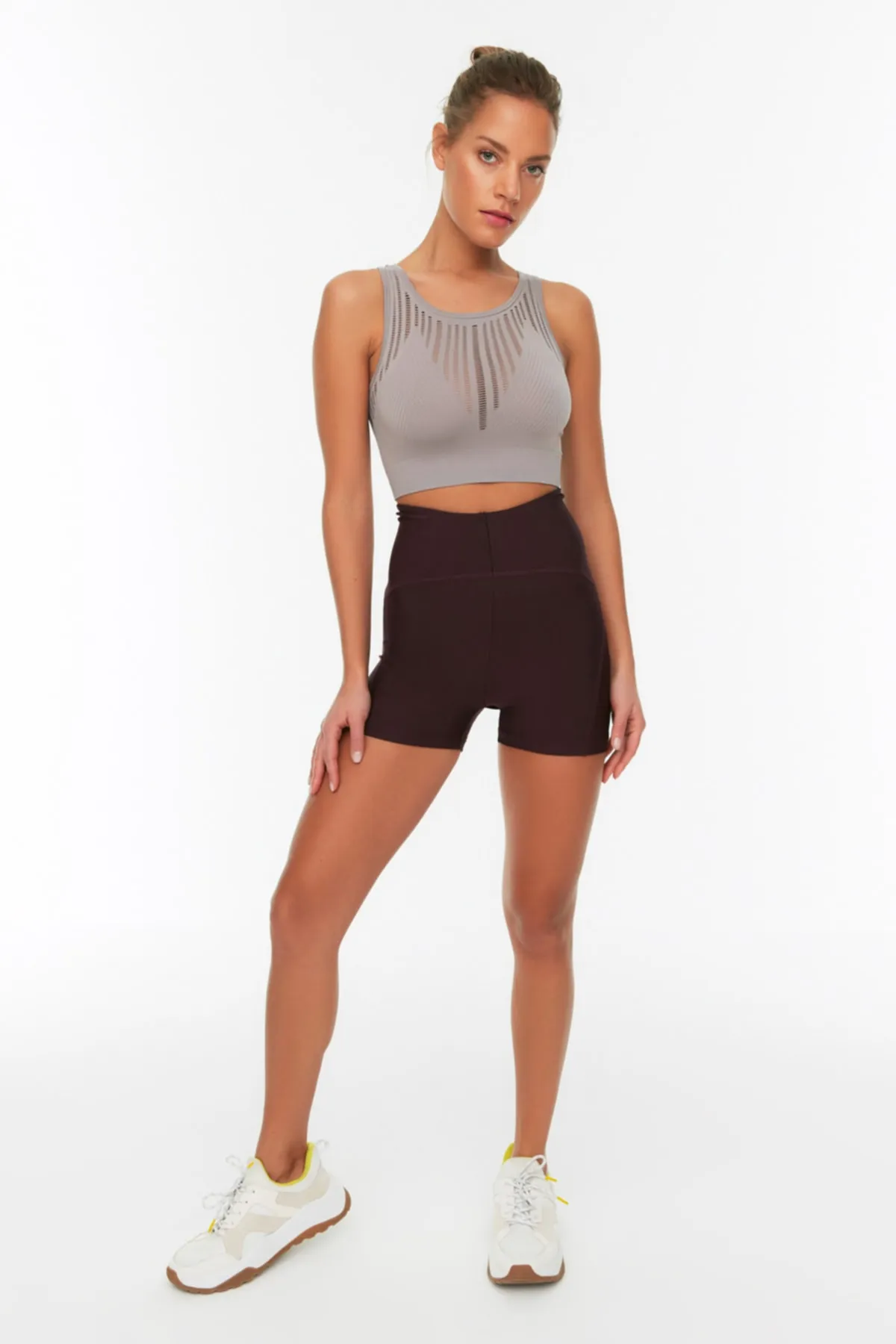 Trendyol Collection  Dark Plum Recovery Gestrickte Sportshorts/Kurze Leggings TWOSS21SR0545