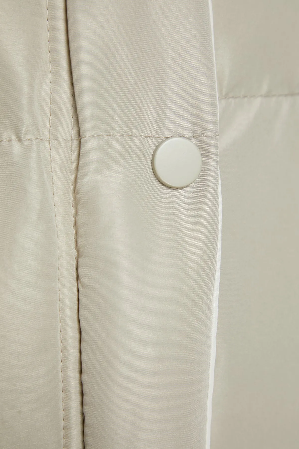 Trendyol Collection  Doppelseitiger, wasserabweisender langer Puffermantel mit Kapuze von Mink-Stone TWOAW23MO00052