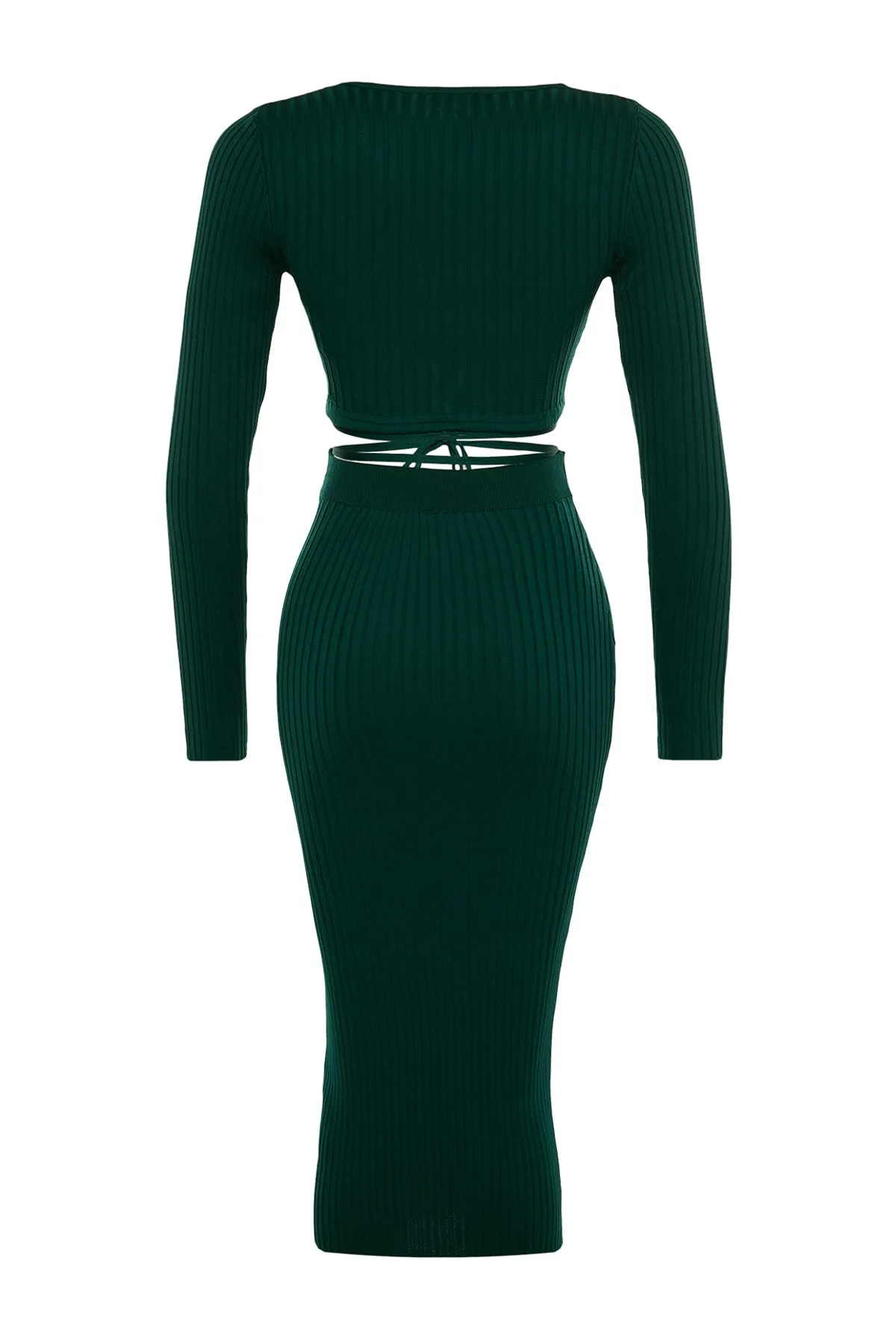 Trendyol Collection  Grünes Super Crop Strickoberteil und -unterteil-Set mit Krawatte und Rock TWOAW22EL0543