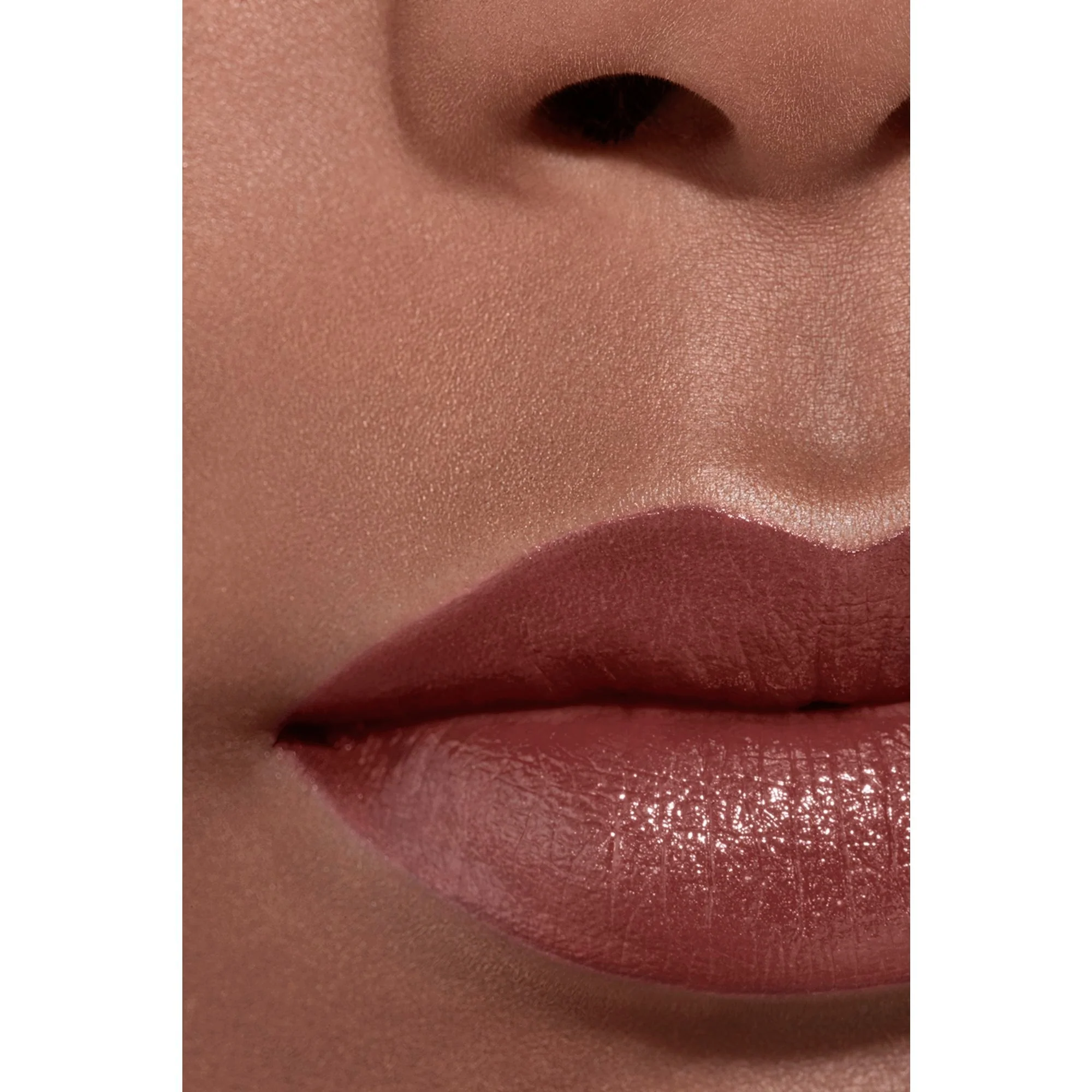 ROUGE ALLURE - EL LABIAL INTENSO