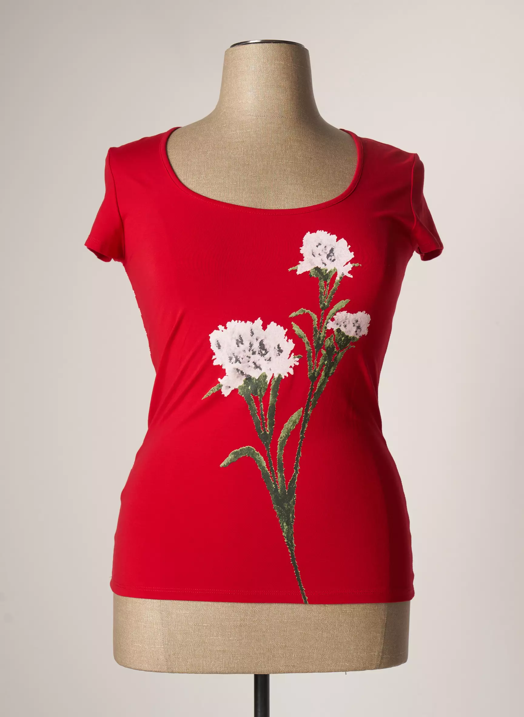 Isabel De Pedro Tshirts Femme couleur rouge