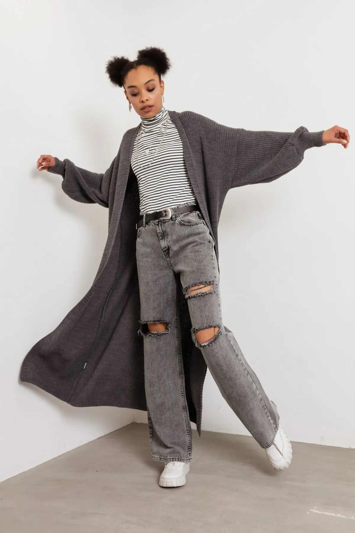 Lafaba  Anthrazitfarbener langer Cardigan mit Ballonärmeln für Damen