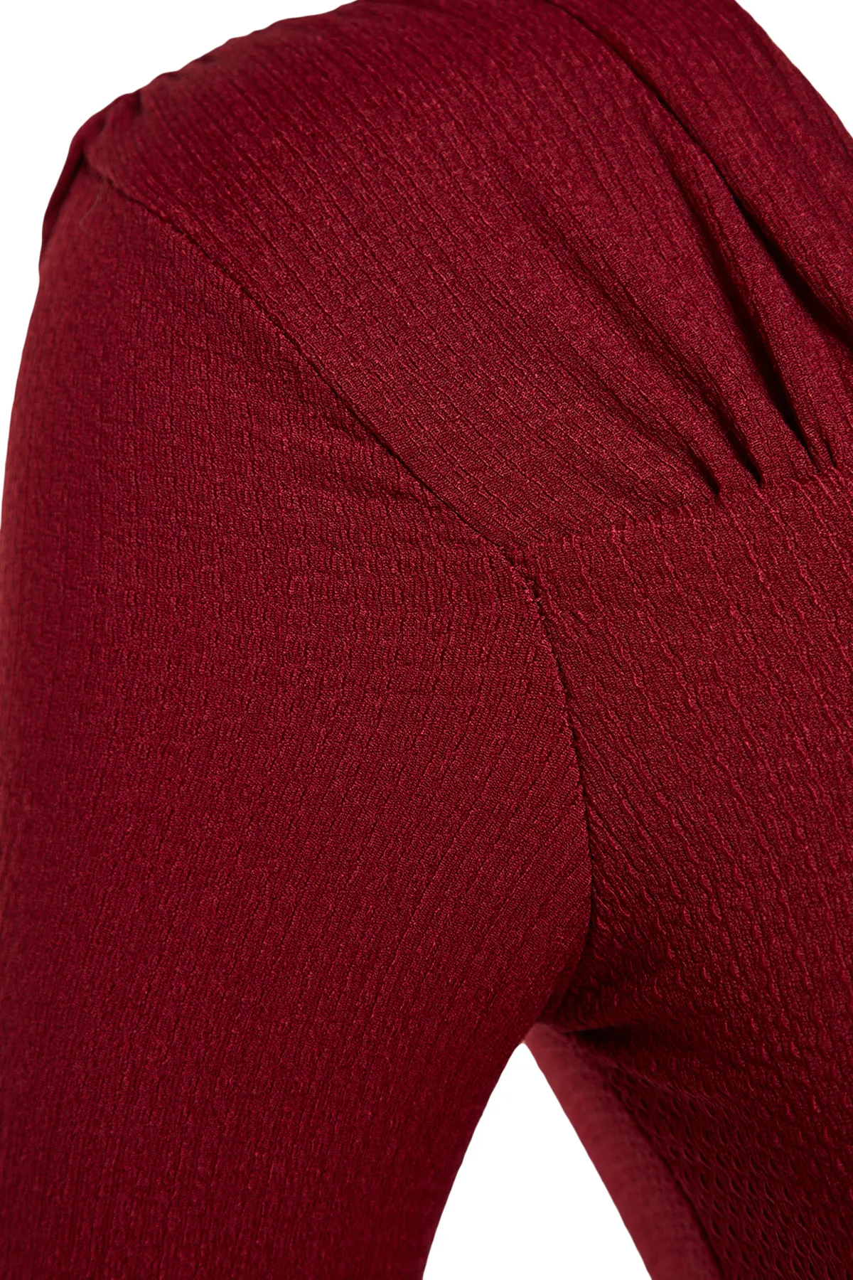 Trendyol Collection  Weinroter asymmetrischer Kragen, detailliert drapiert, tailliert/körperbetont, Wickel-/strukturierter Strickbody TWOAW23BD00043