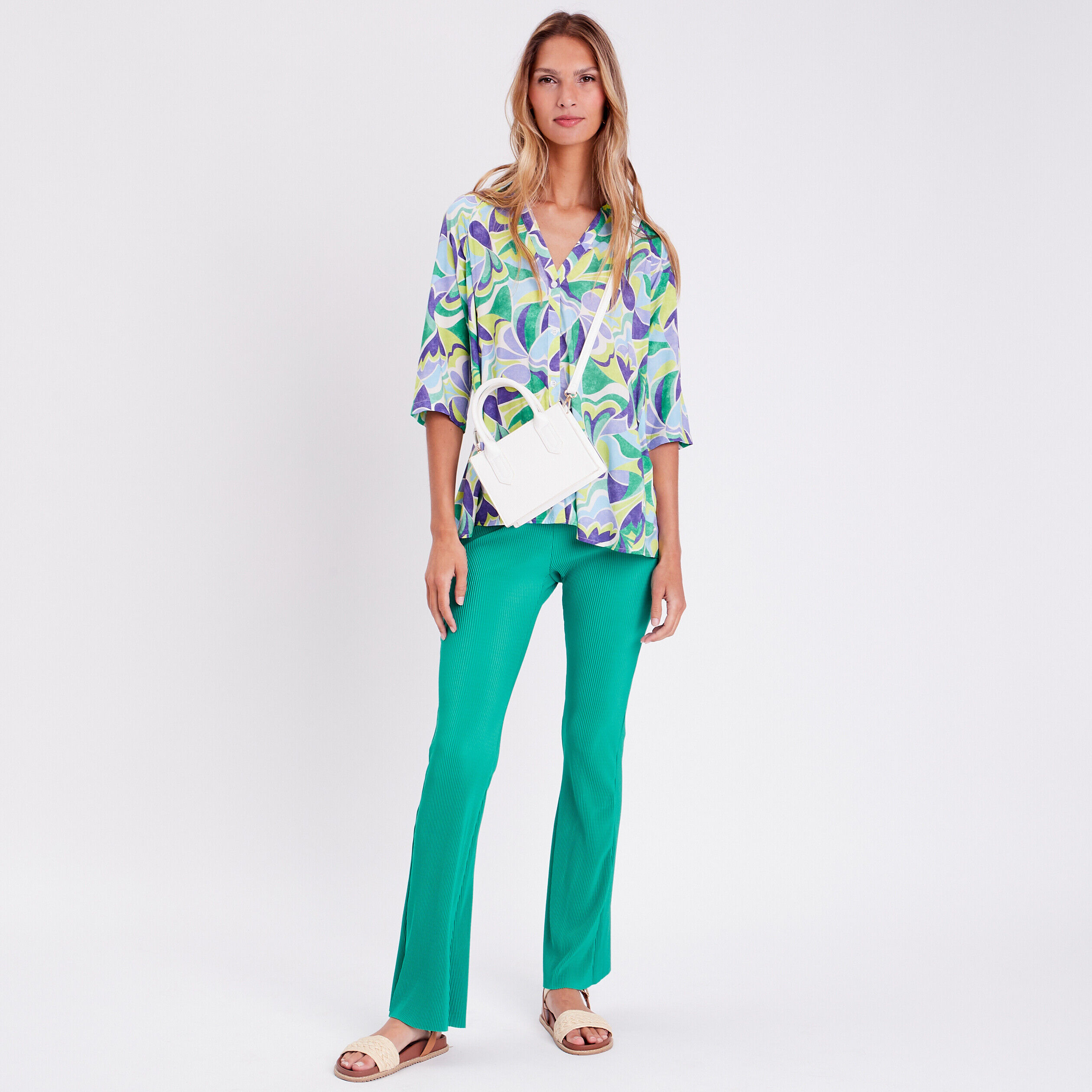 Pantalon flare plissé vert femme | Cache Cache
