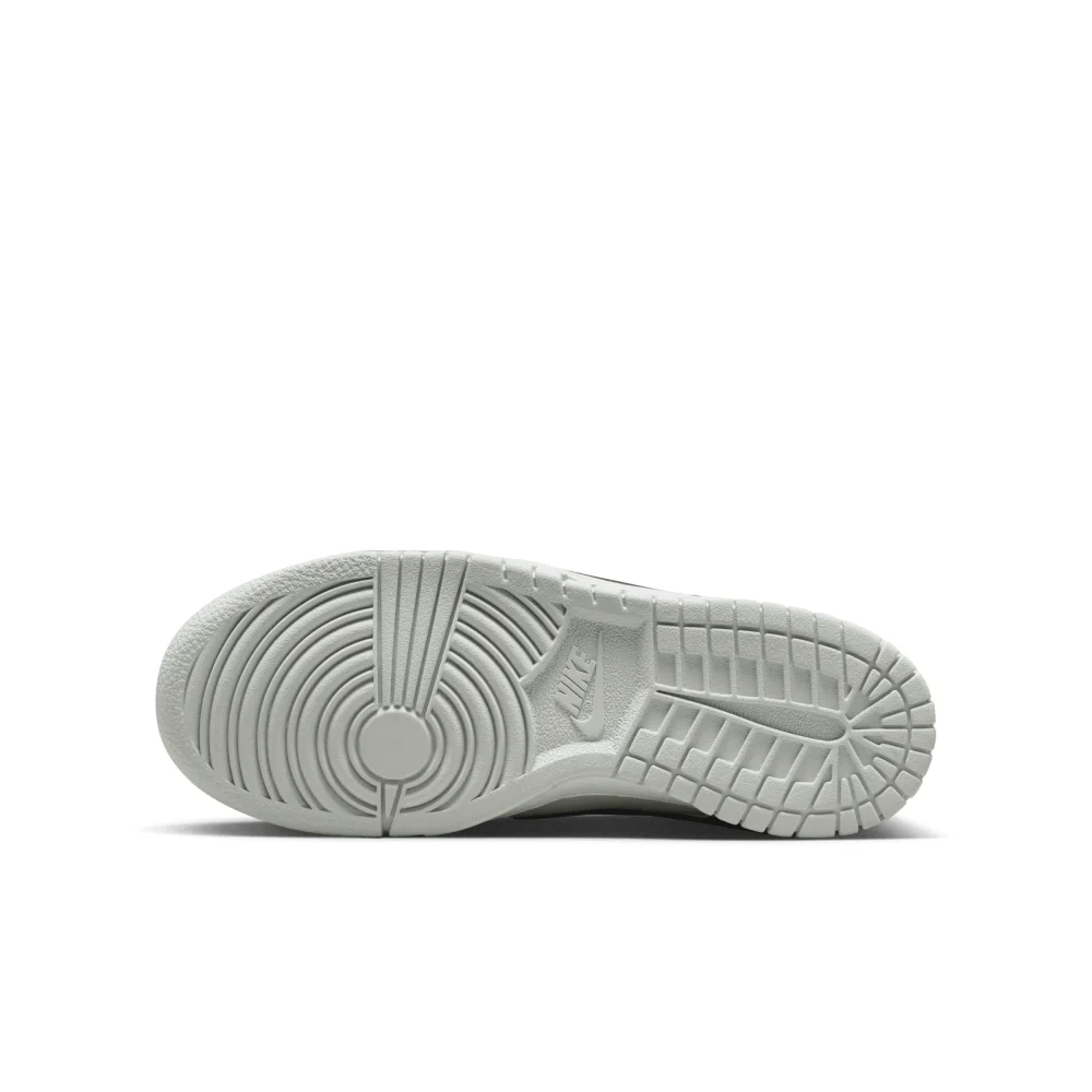 Nike Dunk Low GS FD1232-002 / grau