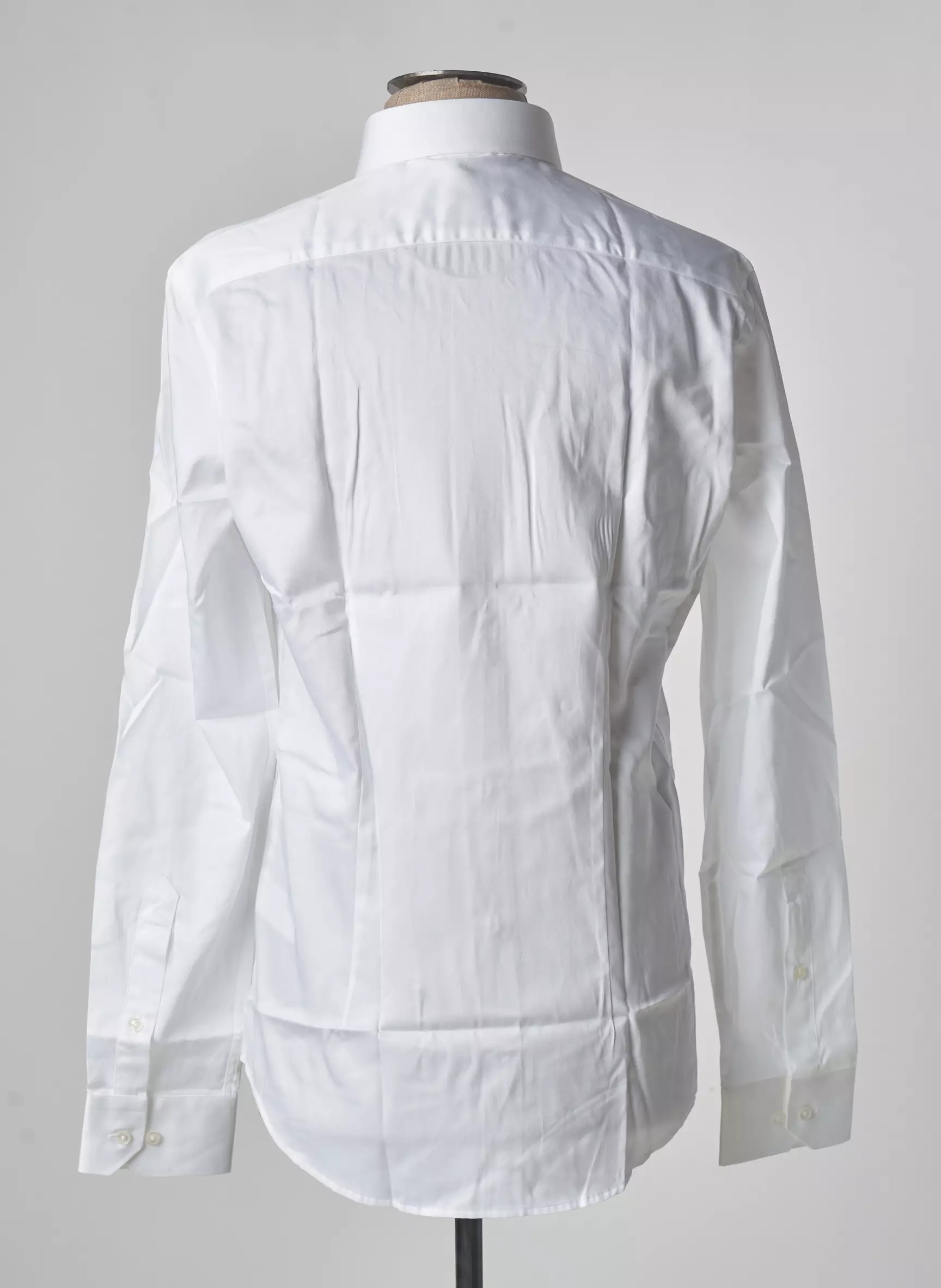 Griffe Noire Manches Longues Homme couleur blanc
