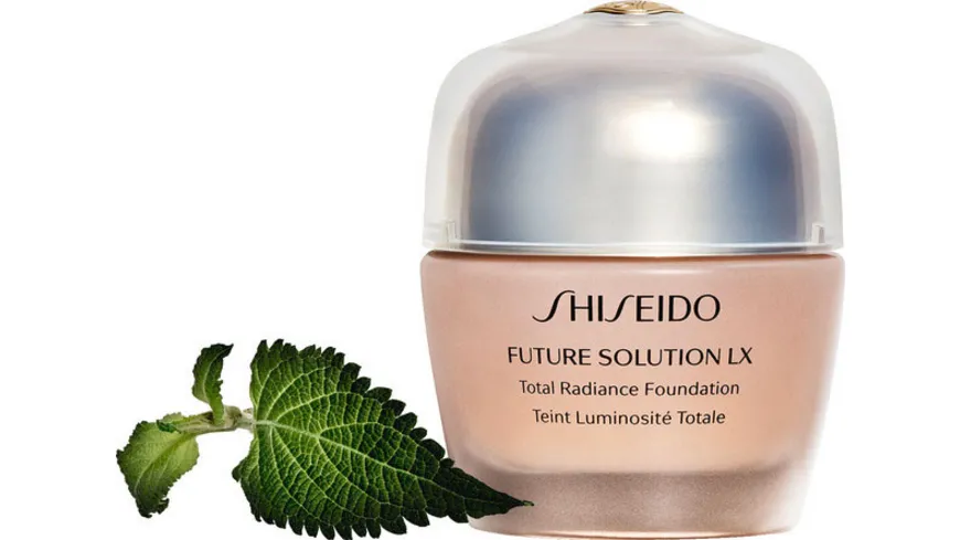 SHISEIDO Future Solution LX Total Radiance Foundation 30 ml 2 - Neutral