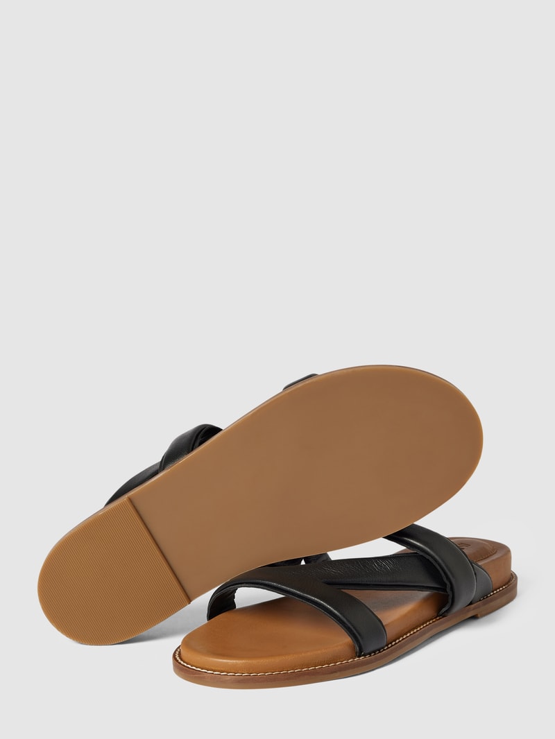 Sandalen mit gekreuzten Riemen in schwarz