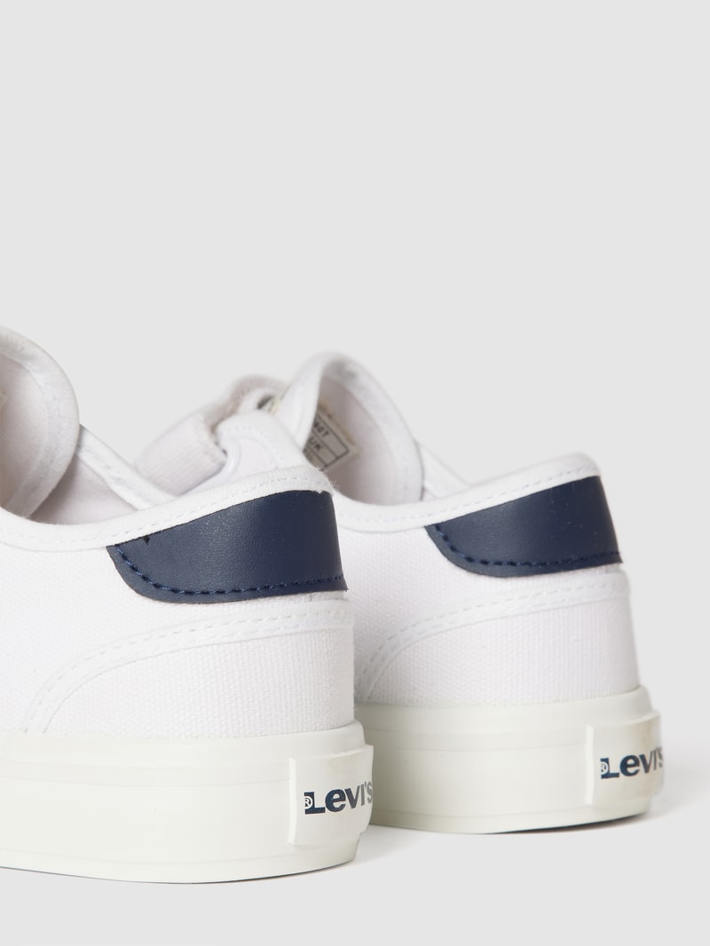Sneaker mit Label-Print Modell 'MISSIION' in weiß