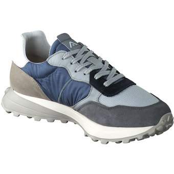 Ambitious Riley Sneaker in bunt