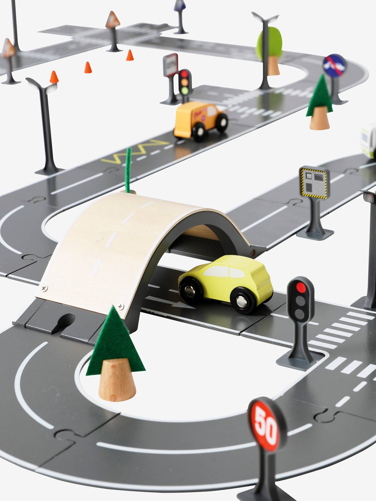 Vertbaudet Straßenset aus Holz FSC - mehrfarbig