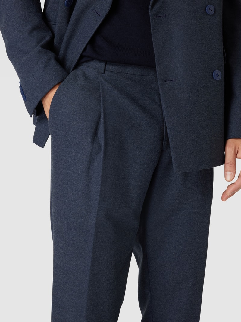Anzughose mit Bundfalten in jeans