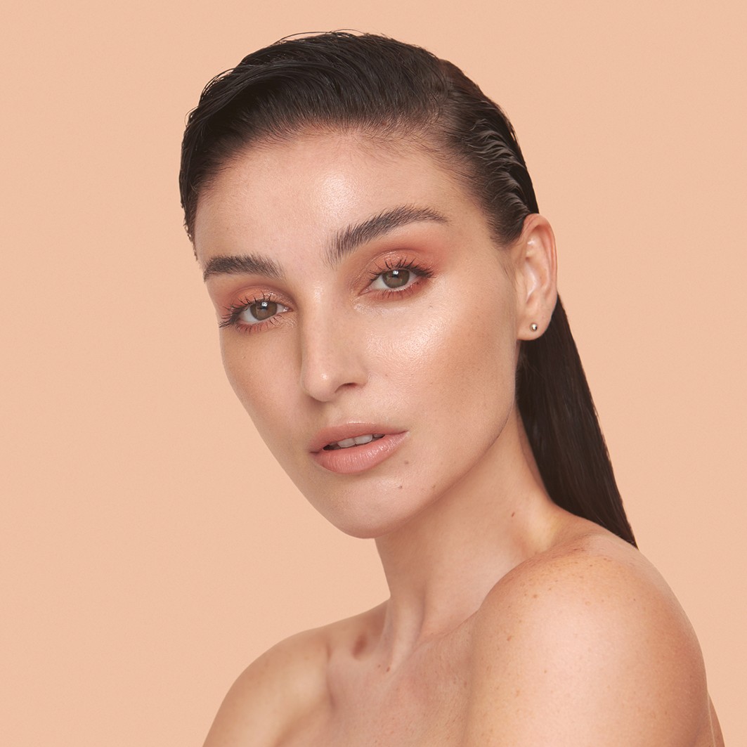 #FauxFilter Skin Finish Buildable Coverage Stick