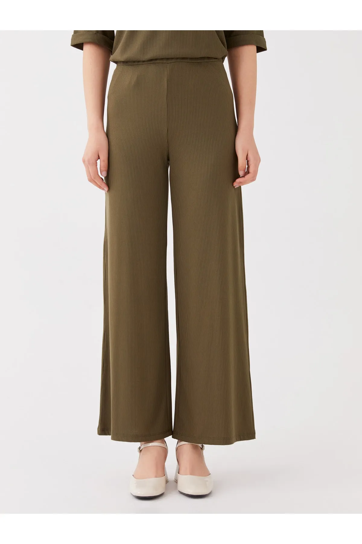 LC Waikiki  Jogginghose - Khaki - Relaxed