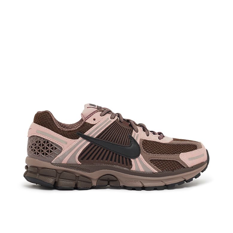 NIKE Wmns Zoom Vomero 5 
