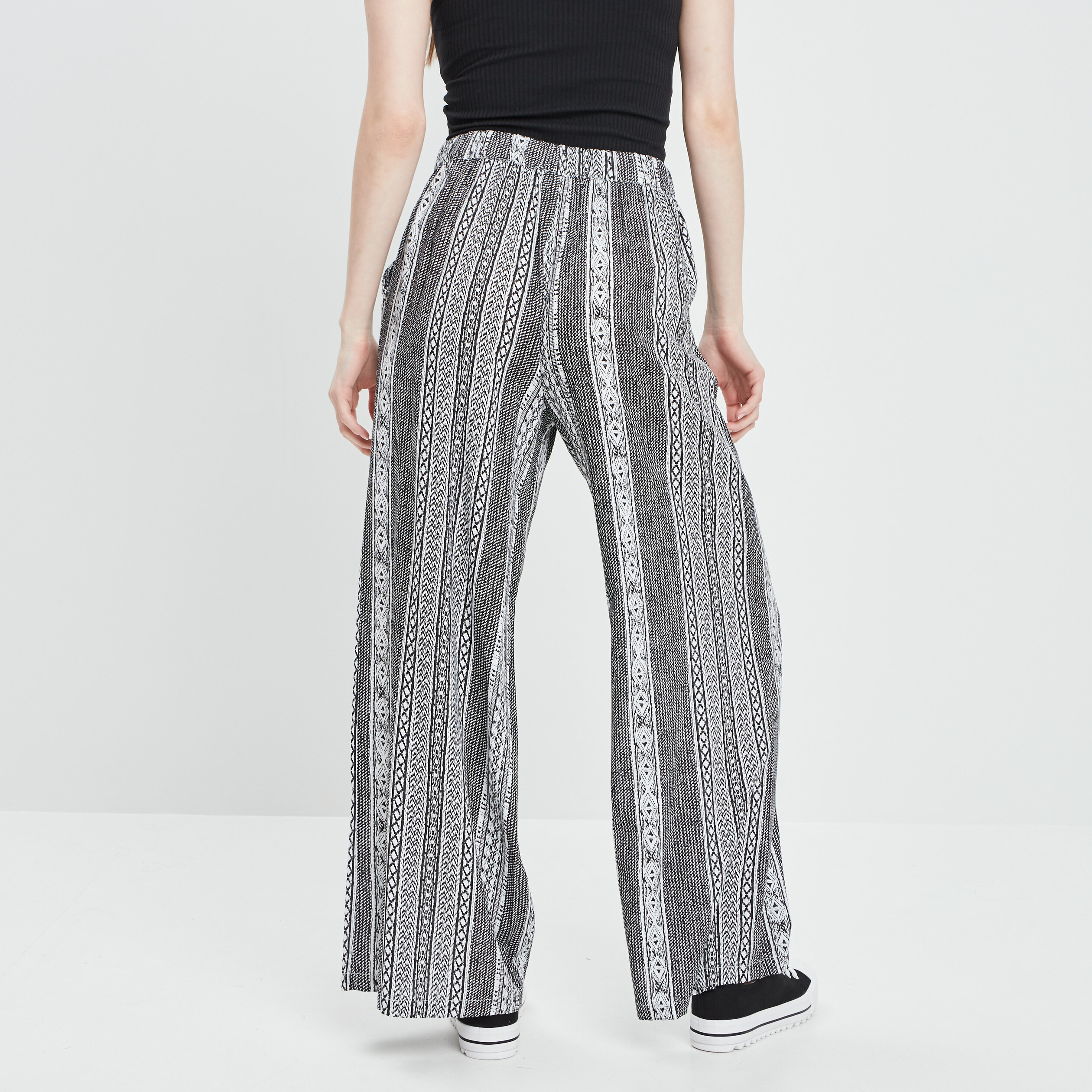 Pantalon large fluide noir femme | La Halle