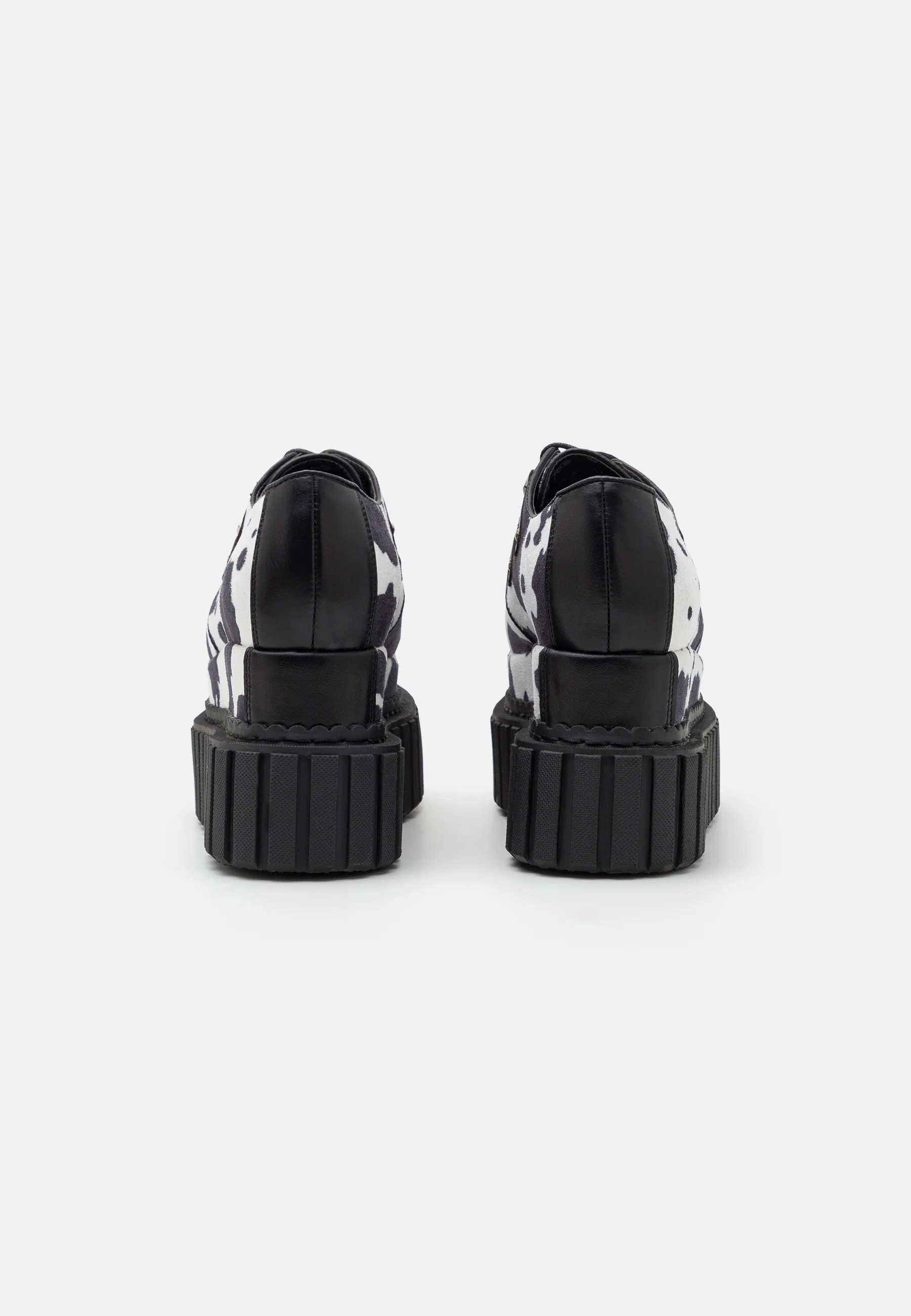 FIESTA LAMODA - Zapatos con cordones