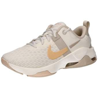 Nike Zoom Bella 6 Sneaker in beige