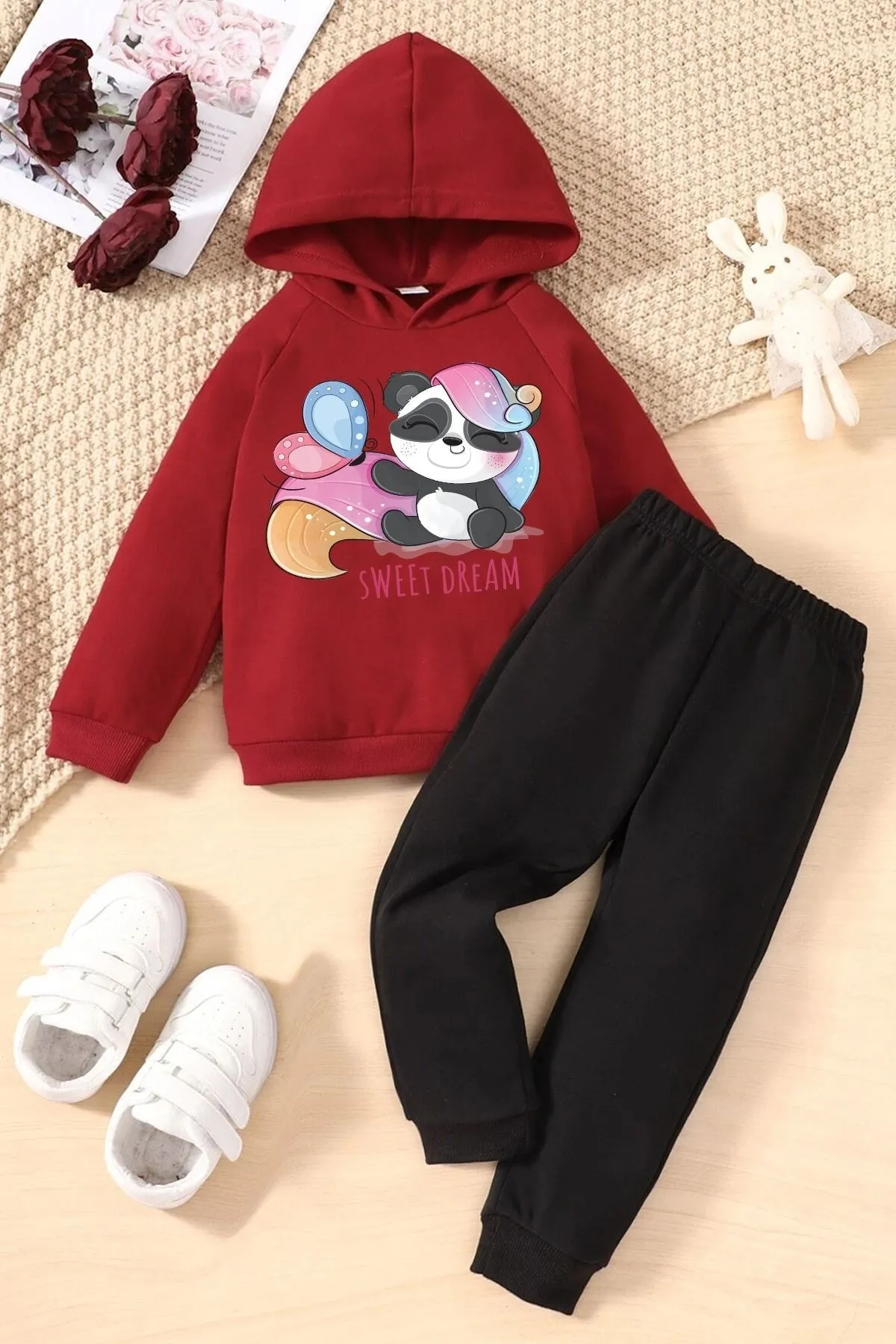 uyguntarz  Kinder-Trainingsanzug-Set „Sweet Dream Panda“.