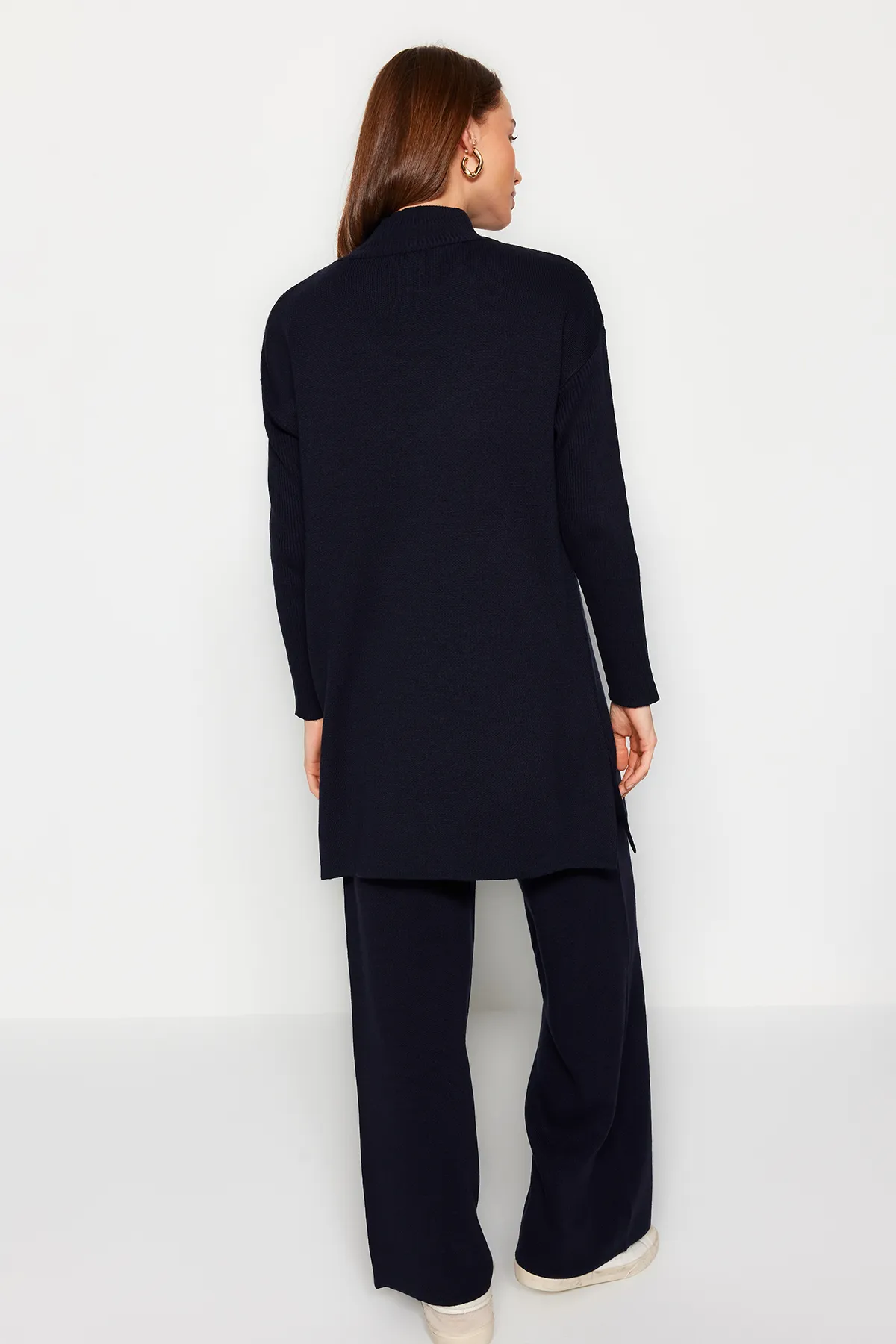 Trendyol Modest  Dunkelblaues, geschlitztes, weites Bein-Strickwaren-Set für Unter- und Obermaterial TCTAW24US00028