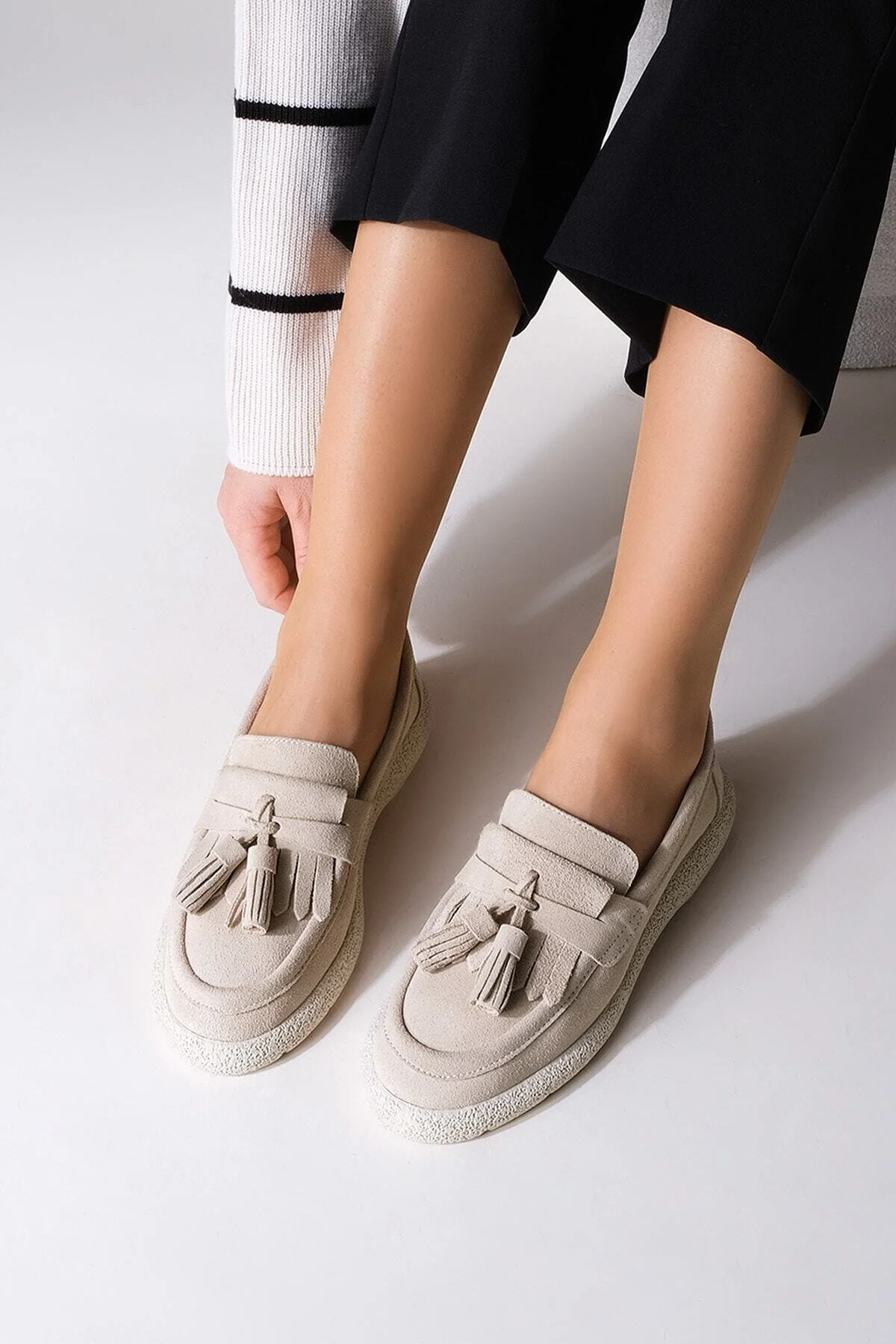 Marjin  Damen Echtleder Loafer Freizeitschuhe Suma Beige Wildleder