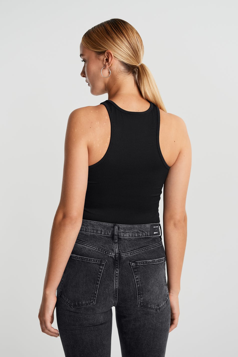 Nicki tank