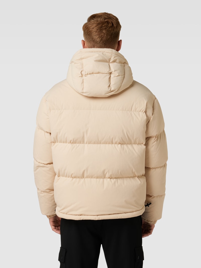 Daunenjacke mit Reißverschluss Modell 'BIRONTO' in beige