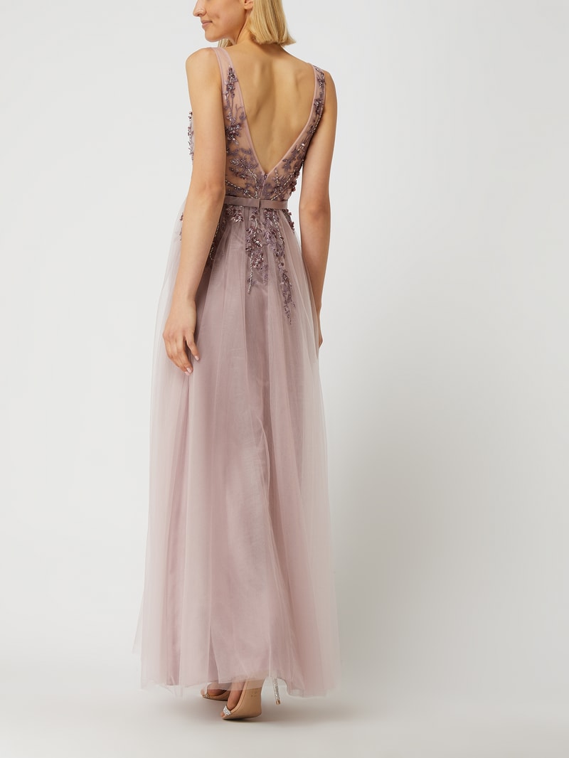 Abendkleid aus Tüll mit Blüten-Applikationen in rosa