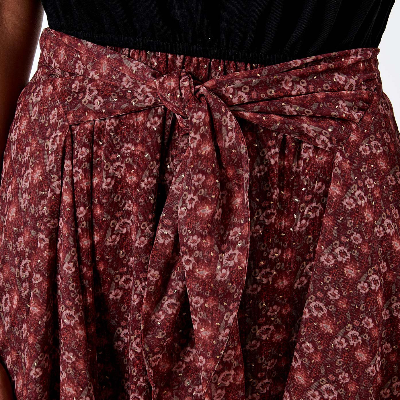BUNNI  Robe noire et fleurie femme