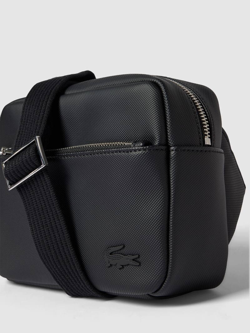 Bauchtasche mit Logo-Patch in schwarz