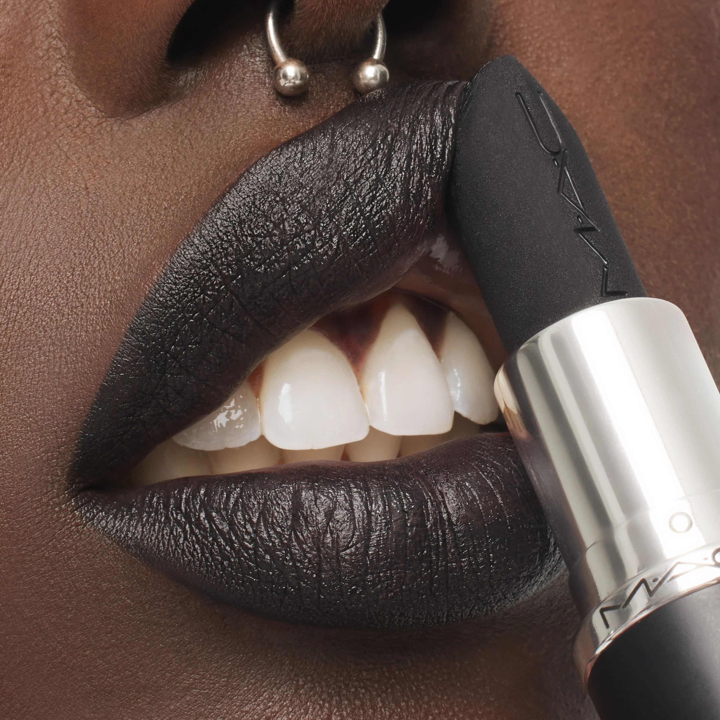 M·A·CXIMAL LABIAL MATE SEDOSO - Labial mate, Labial