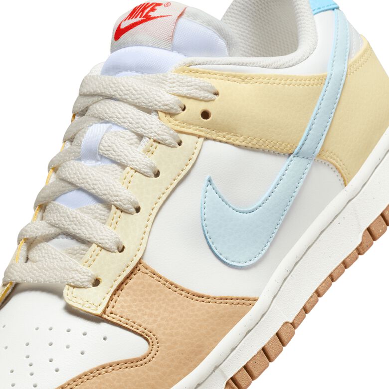 NIKE Dunk Low Next Nature 