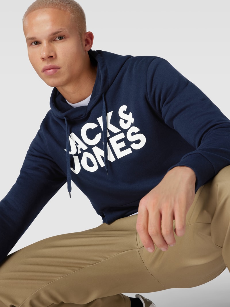 Hoodie mit Label-Print in dunkelblau