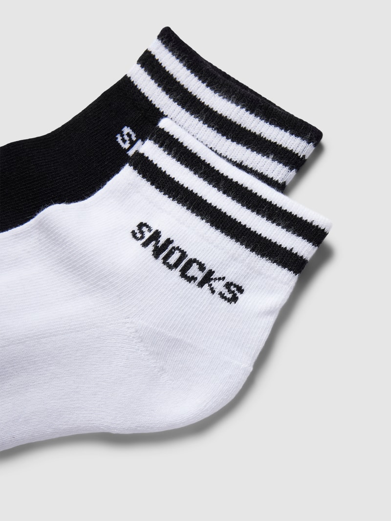 Socken mit Kontraststreifen Modell 'Retro' in weiß