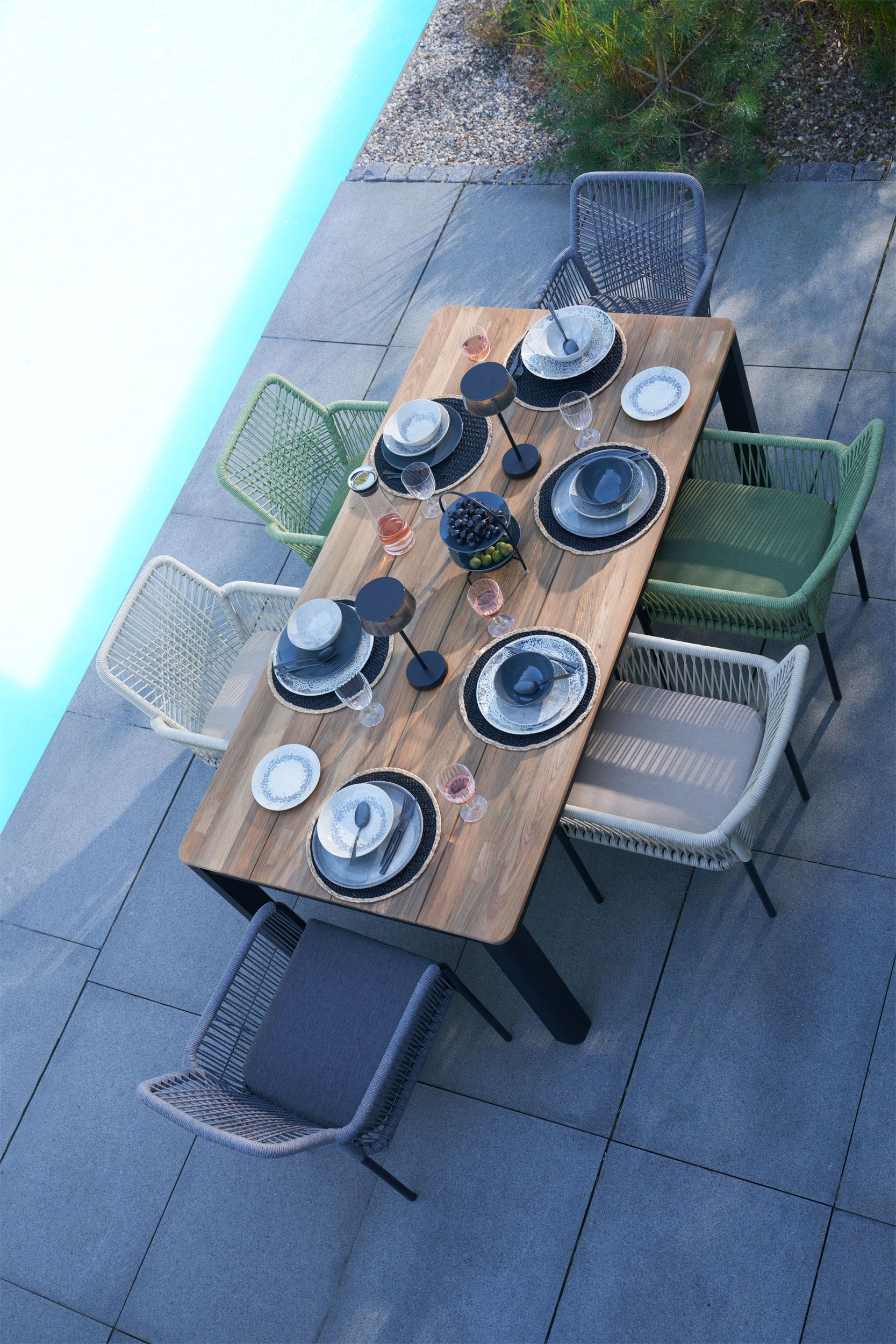 OUTDOORGartentisch Teak/Metall