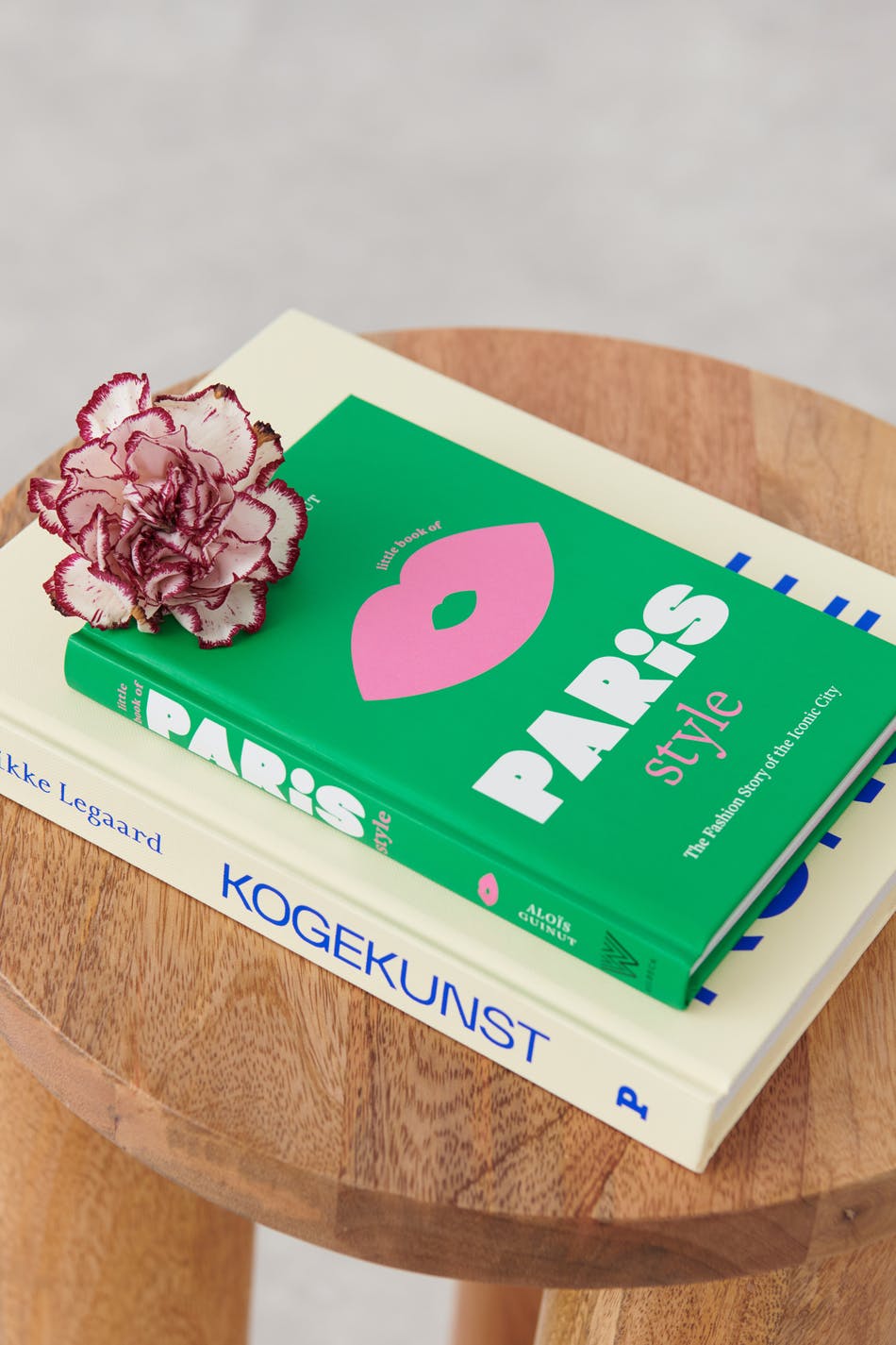 Little book of paris