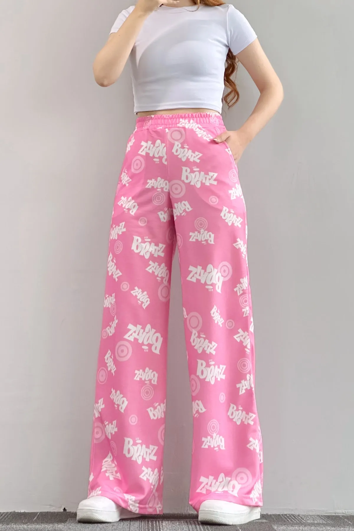 EFBUTİK  Rosafarbene Bratz-Jogginghose mit weitem Bein