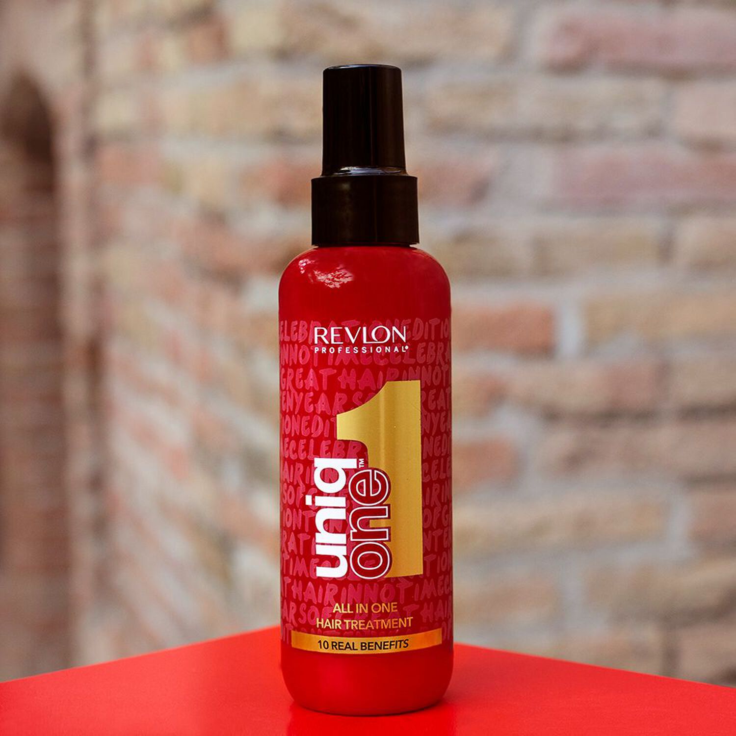 revlon professional Masque Spray Sans Rinçage 10 Bienfaits Edition Célébration UNIQONE™ - Tous Types de Cheveux - 150 ml