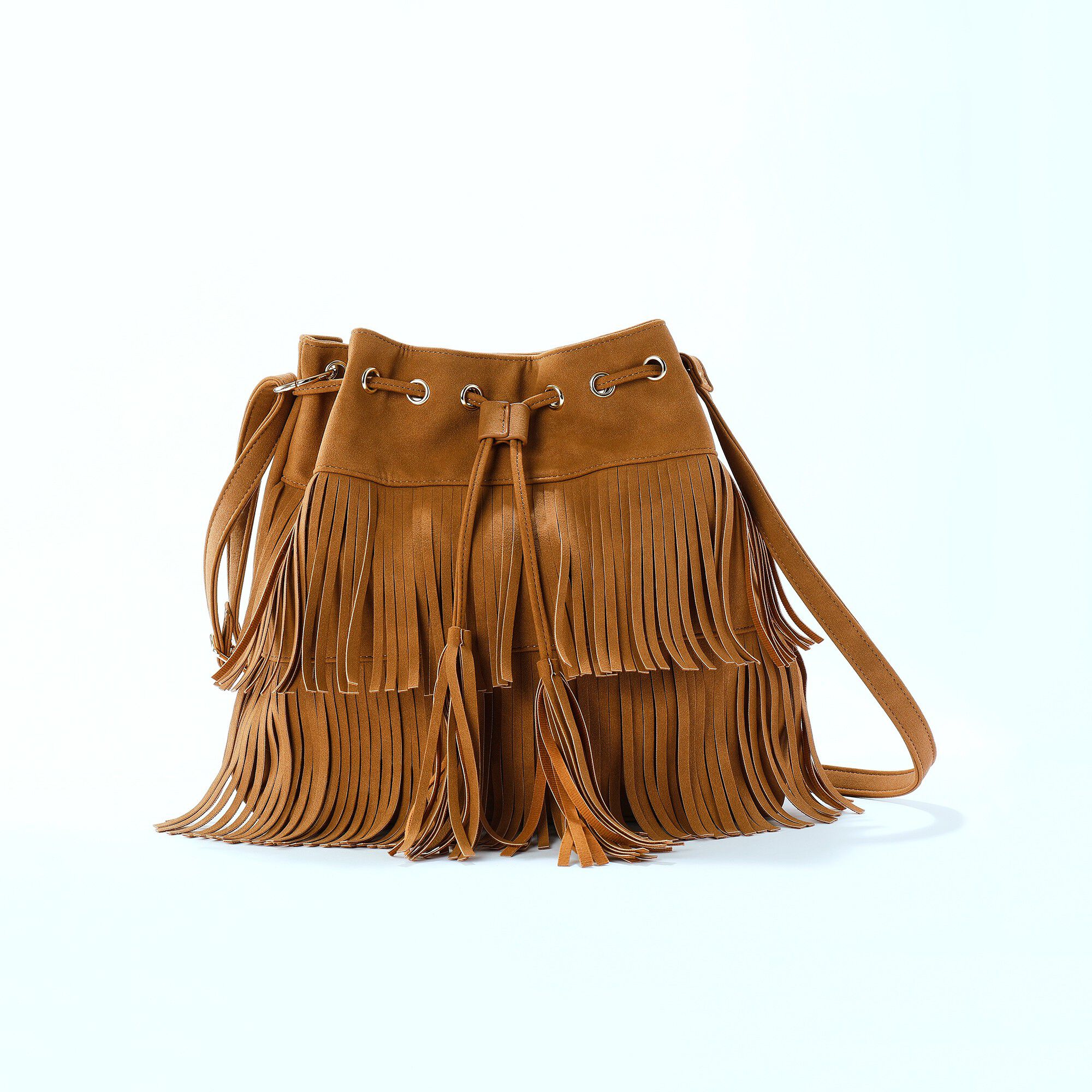Sac forme seau à franges