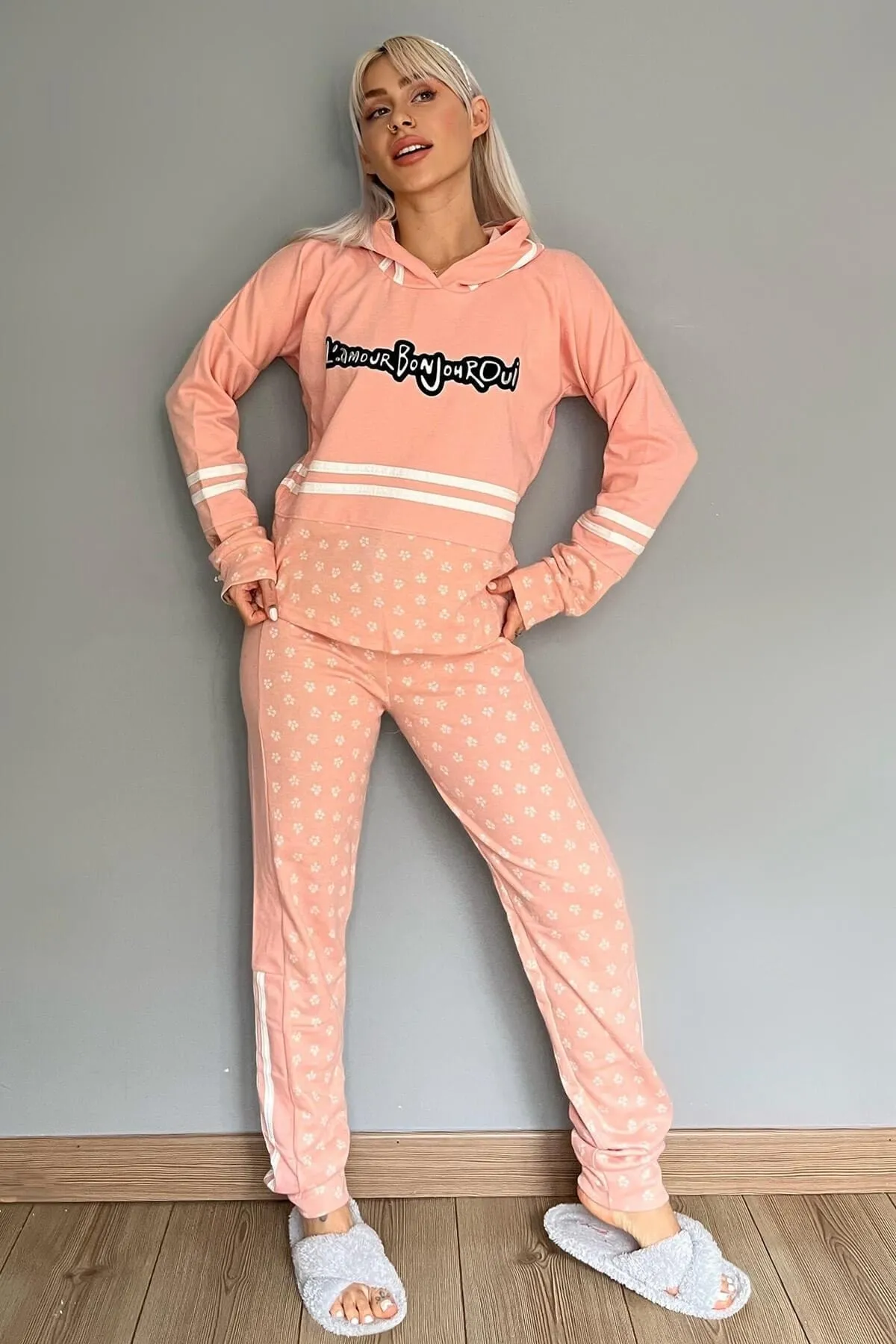 Pijamaevi  Salmon Bonjour Street gemustertes, weiches Strick-Pyjama-Set