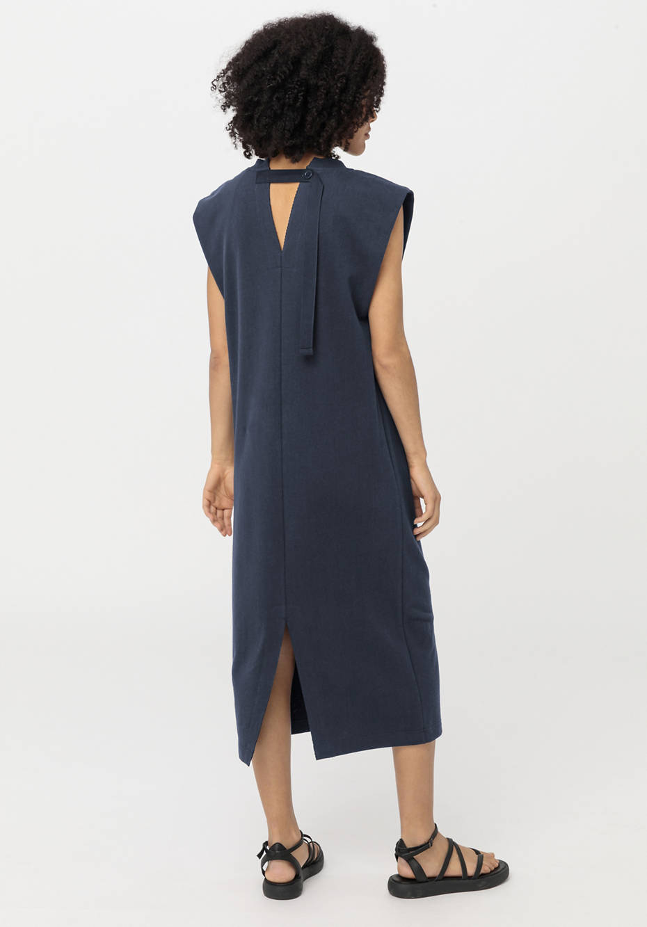Sweat-Kleid BetterRecycling aus reiner Bio-Baumwolle