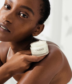 CAUDALIE Vinoperfect Instant Brightening Moisturizer Tagescreme-50 ml